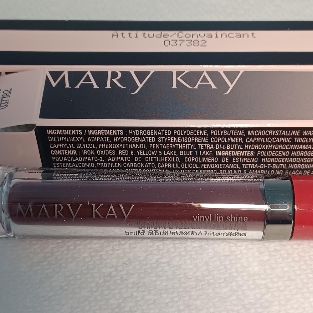 NEW Mary Kay Attitude Vinyl Lip Shine - Multiple Listing 2 Available